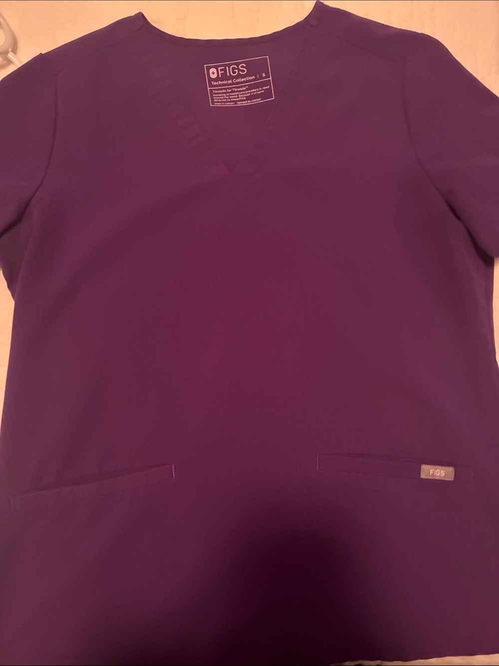 FIGS Purple V-Neck Scrub Top with Front Pockets and Scrub Bottoms